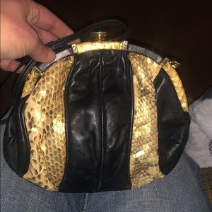 Vintage purse